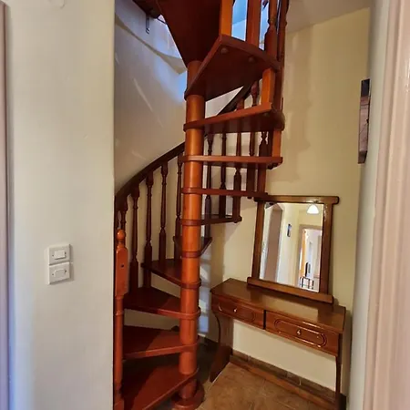 Frigano 4 Apartment *